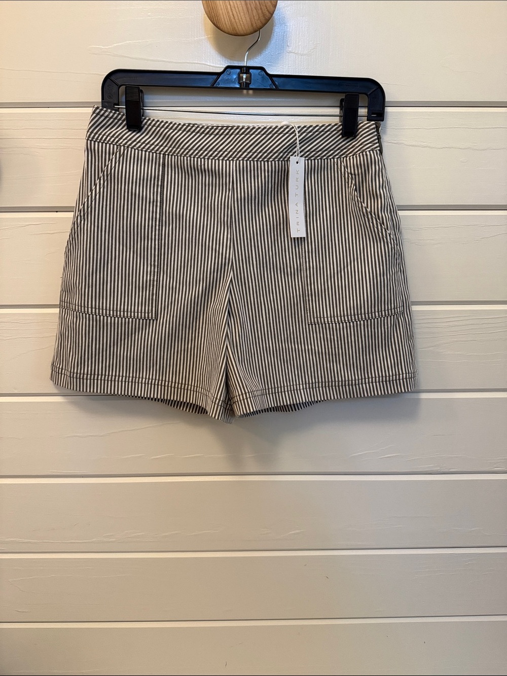 NWT Trina Turk “Dearest Short” in Taupe/Gray and White Stripe